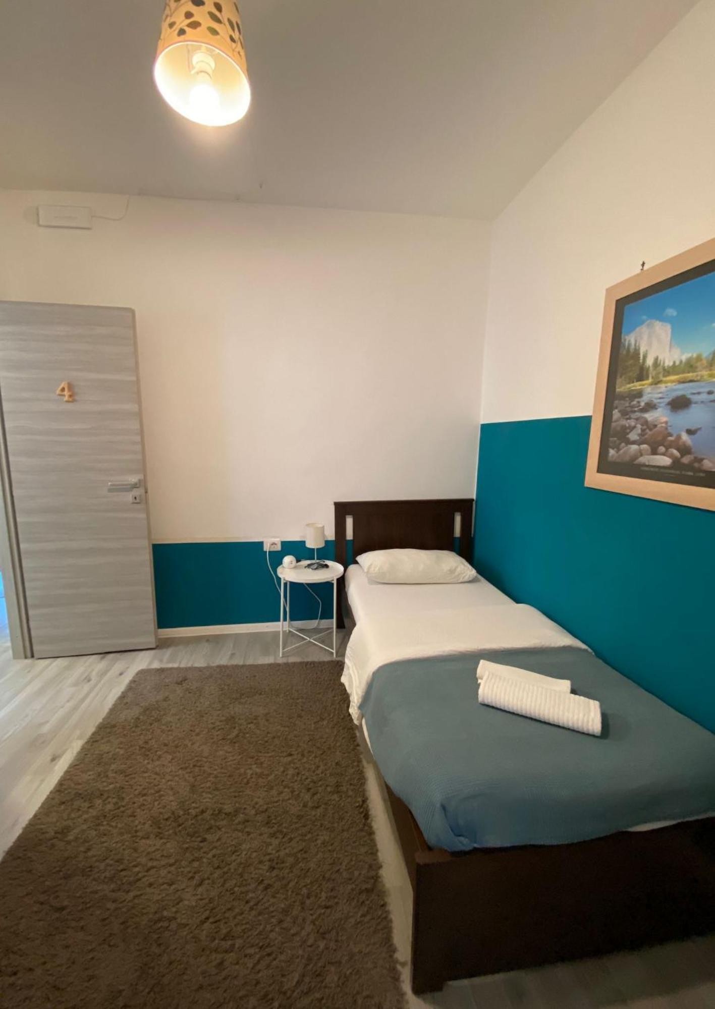 Maison Sarraj Parma Ruang foto